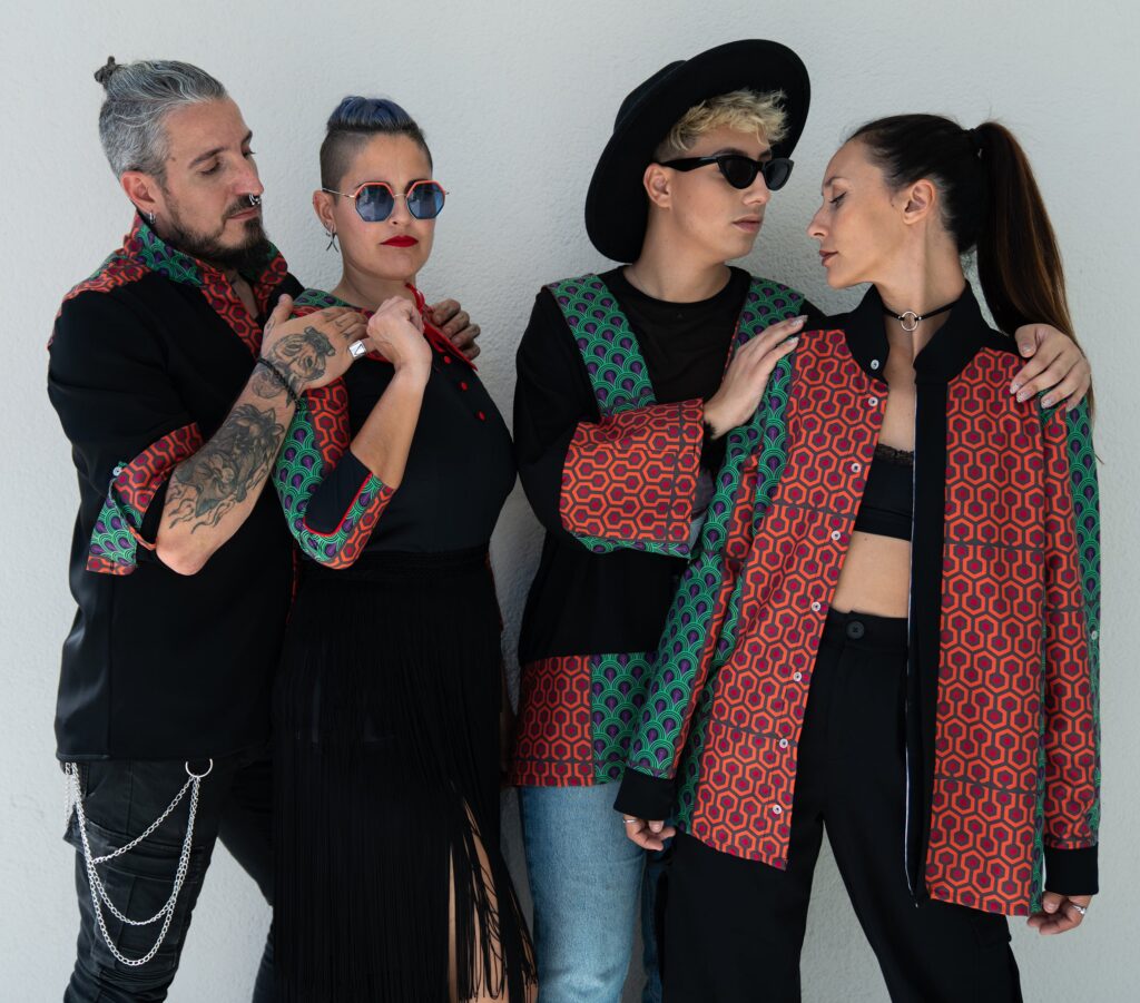 Camisa con cuello mao  REDRUM